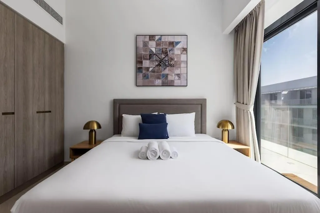 Apartment Waves - Luxurious Comfort With City Views In Oxford 212 Dubai