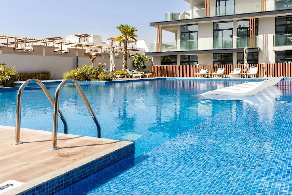 Apartment Waves - Luxurious Comfort With City Views In Oxford 212 Dubai
