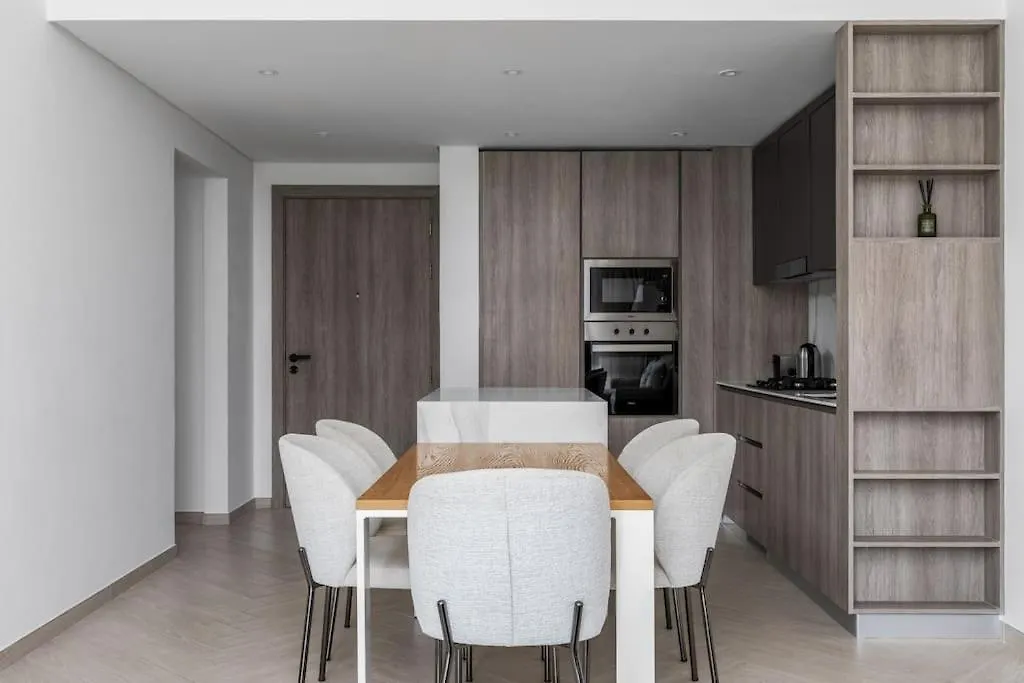 Waves - Luxurious Comfort With City Views In Oxford 212 Dubai United Arab Emirates