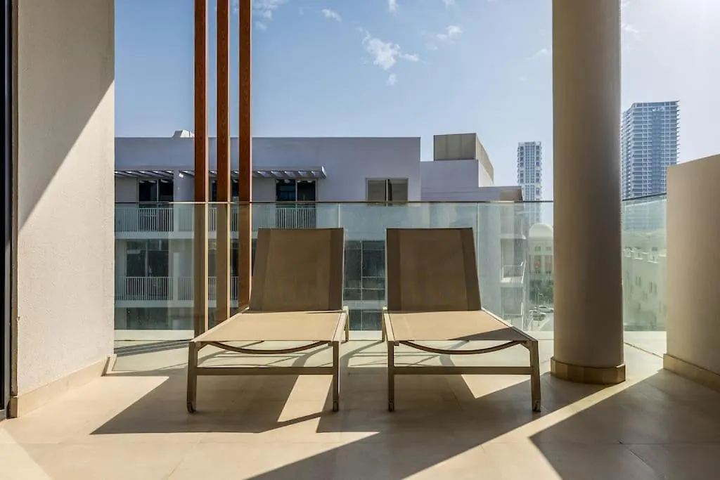 Waves - Luxurious Comfort With City Views In Oxford 212 Dubai 0*,